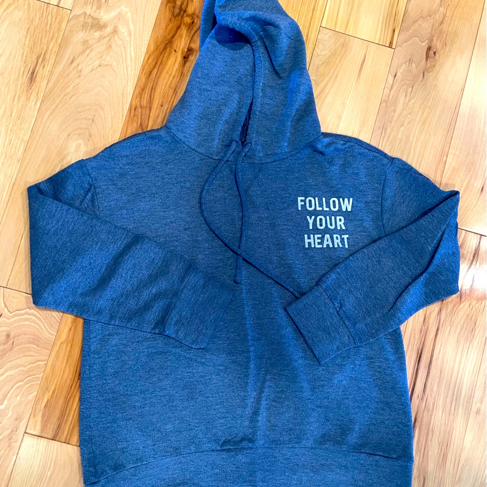 Preowned Zoe & Liv Hoodie